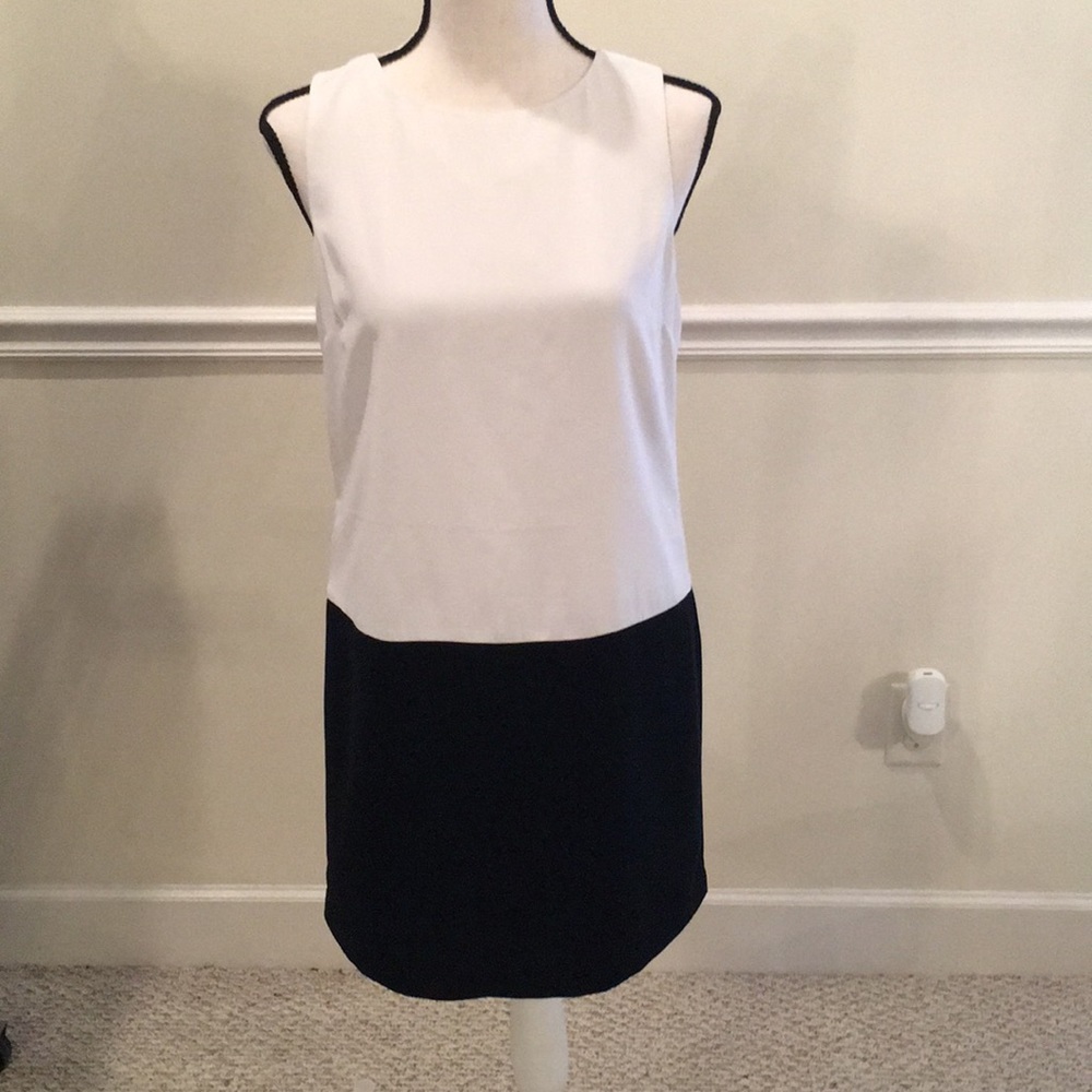 Forever 21 black and white dress. Size small